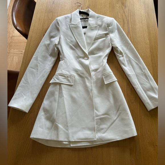 A.L.C. White Carlyle Cut Out Blazer Mini Dress Size 4 Small NWT - Picture 4 of 6